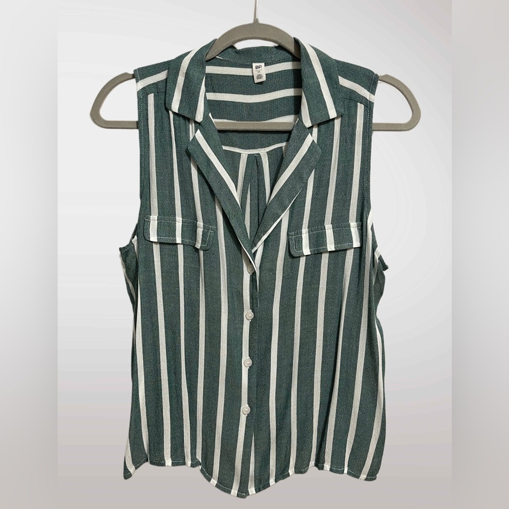 BP Green and White Striped Button-Down Sleeveless Shirt